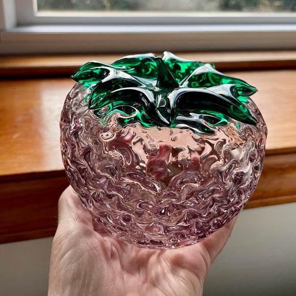 Blenko Glass Orchid & Green Strawberry # 9350- Produced in 1993 & 1994 - Picture 4 of 12